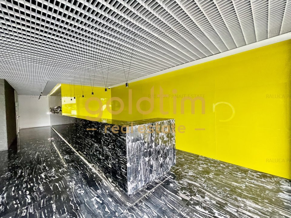 NOU/SUPERB/MOBILAT si UTILAT/PRIVELISTE NEOBTURATA