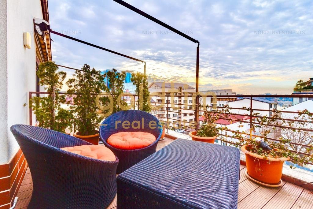 SUPERB/ PENTHOUSE/ LOFT/ TERASA GENEROASA/ VIEW SUPERB/ PARCARE SUBTERANA 