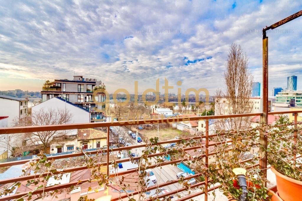 SUPERB/ PENTHOUSE/ LOFT/ TERASA GENEROASA/ VIEW SUPERB/ PARCARE SUBTERANA 