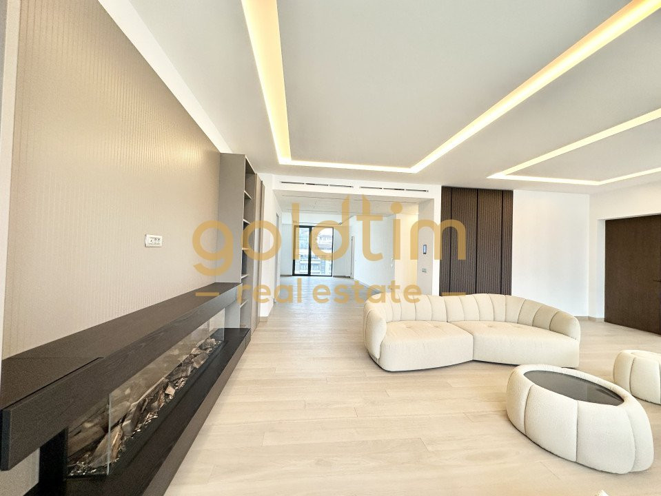 APARTAMENT 4 DORMITOARE/EXCLUSIVIST/COMPLEX BOUTIQUE/CAMERA PERSONAL/KISELEFF