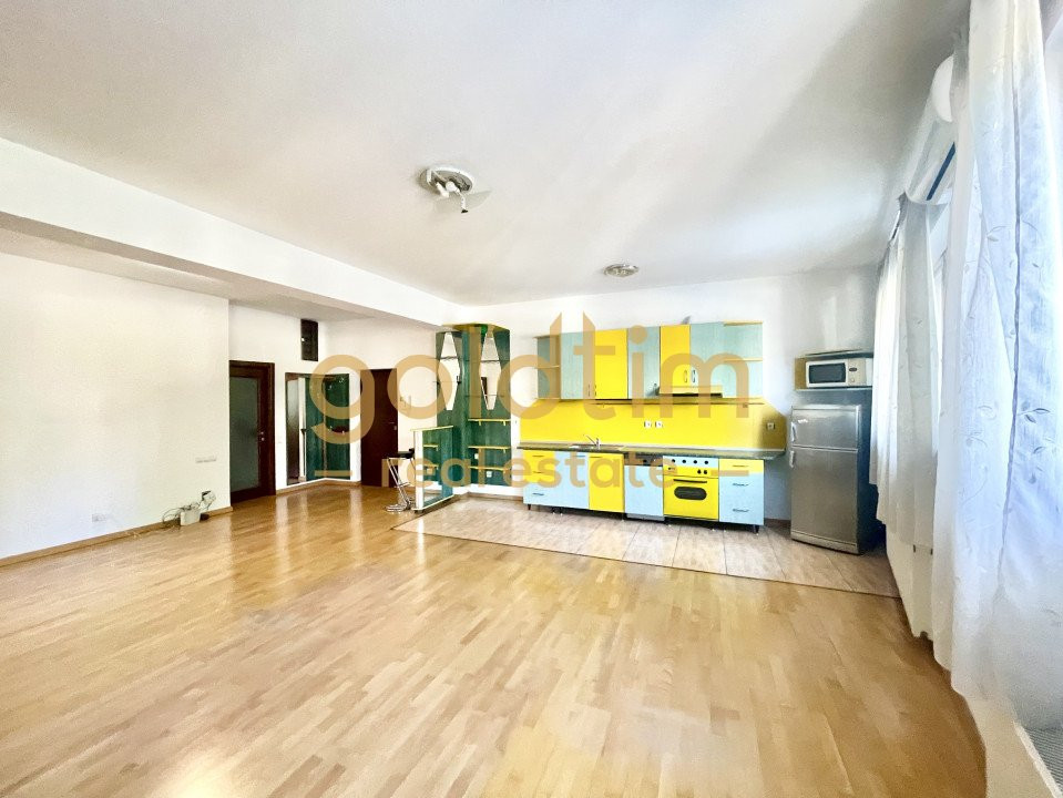 PARTER INALT/ ZONA LINISTITA/DOAR REZIDENTIAL