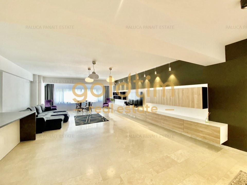 SUPERB/MOBILAT, UTILAT/2LOCURI DE PARCARE SUBTERANE SI BOXA