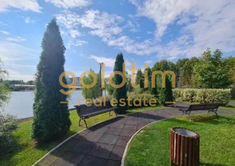 PENTHOUSE CU VEDERE LAC/3 TERASE 156MP/COMPLEX/PISCINA/PARC/LOC JOACA/GARAJ