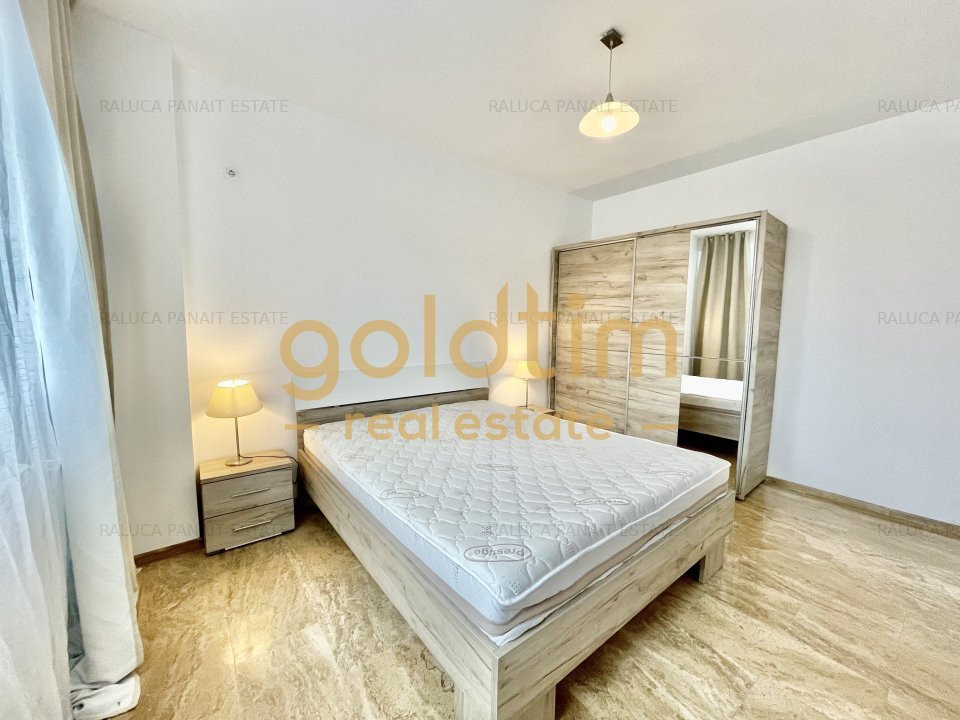 NOU/CURTE/ LOC DE PARCARE