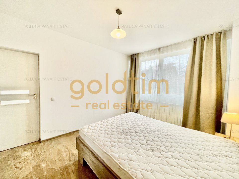 NOU/CURTE/ LOC DE PARCARE