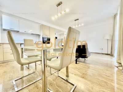 NOU/CURTE/ LOC DE PARCARE