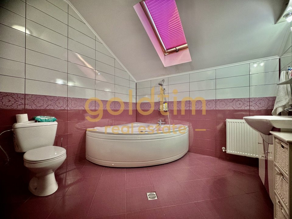 SUPERB/ PISCINA/ GRADINA MATURA