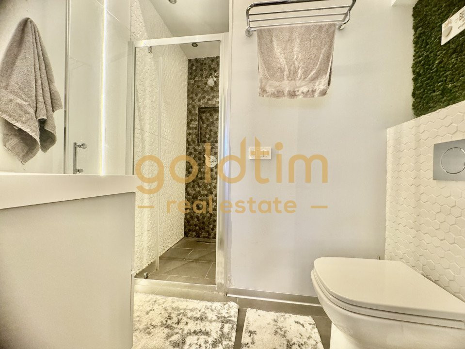 SUPERB/ SPATII GENEROASE/ PARCARE