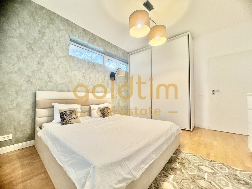 SUPERB/ SPATII GENEROASE/ PARCARE