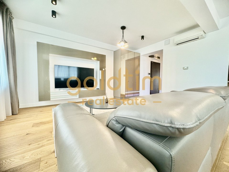 SUPERB/ PENTHOUSE CU TERASA 80 mp