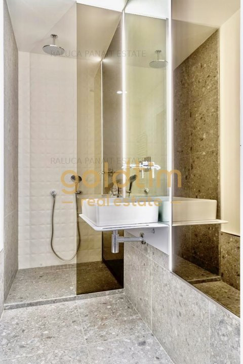 NEW/FIRST RENT/LUXURY DESIGN/ UNDERGROUND PARKING/AVIATIEI TOWER