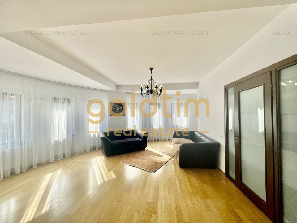 NOU!SUPERB/ VILA INDIVIDUALA/ CURTE GENEROASA/BANEASA/2 LOCURI PARCARE/GARAJ