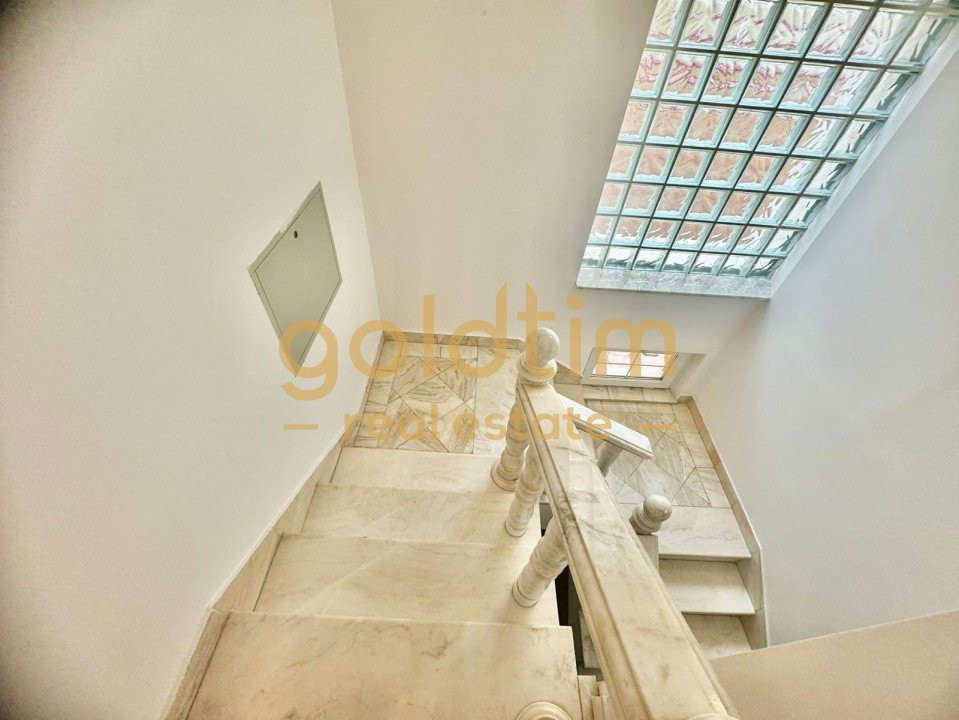 VILA INDIVIDUALA/PISCINA/PRETABIL GRĂDINIȚĂ/BIROU