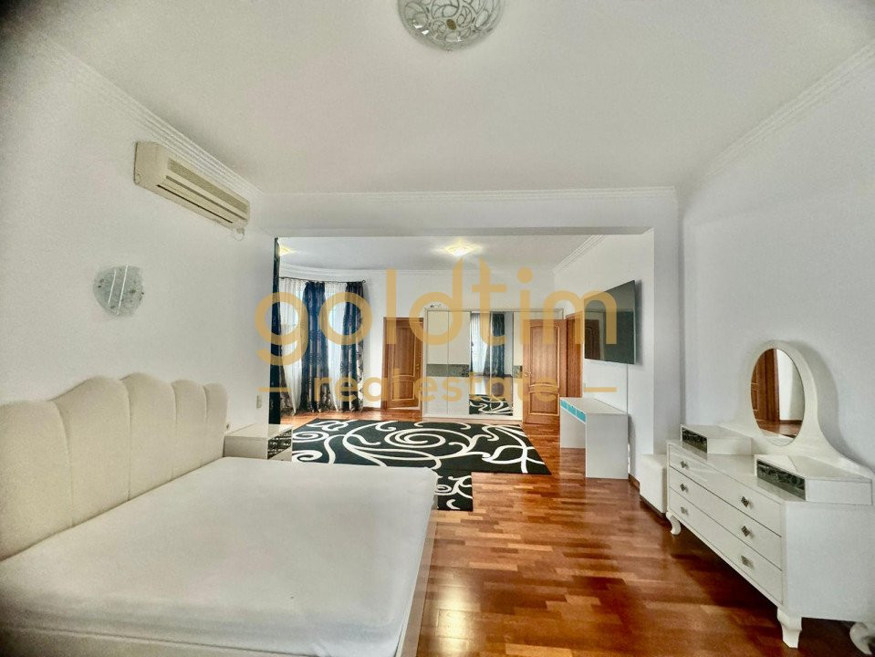 VILA INDIVIDUALA/PISCINA/PRETABIL GRĂDINIȚĂ/BIROU