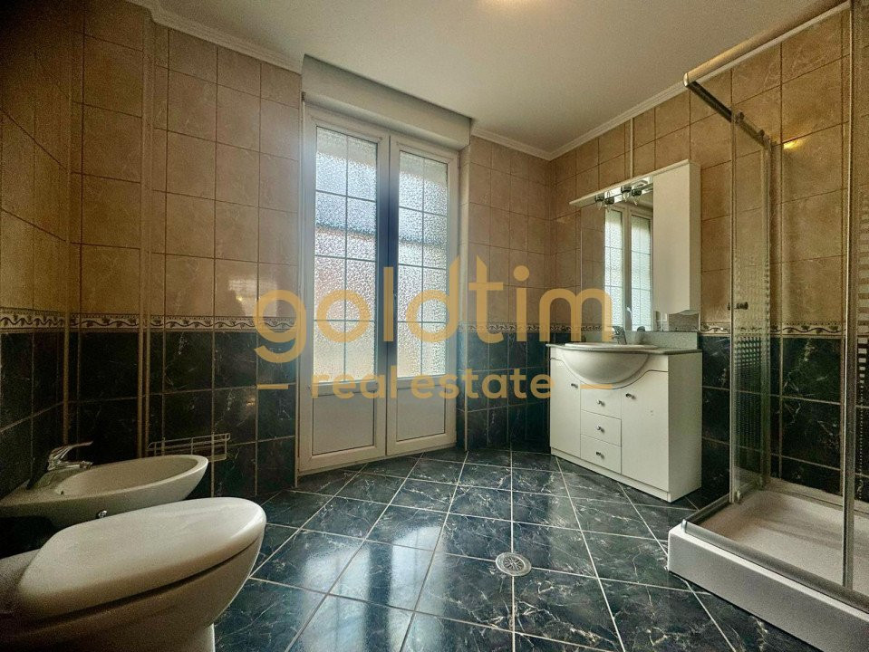 VILA INDIVIDUALA/PISCINA/PRETABIL GRĂDINIȚĂ/BIROU