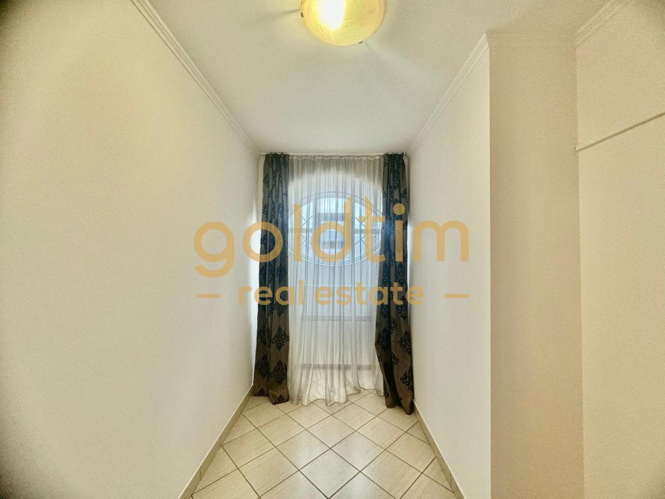 VILA INDIVIDUALA/PISCINA/PRETABIL GRĂDINIȚĂ/BIROU