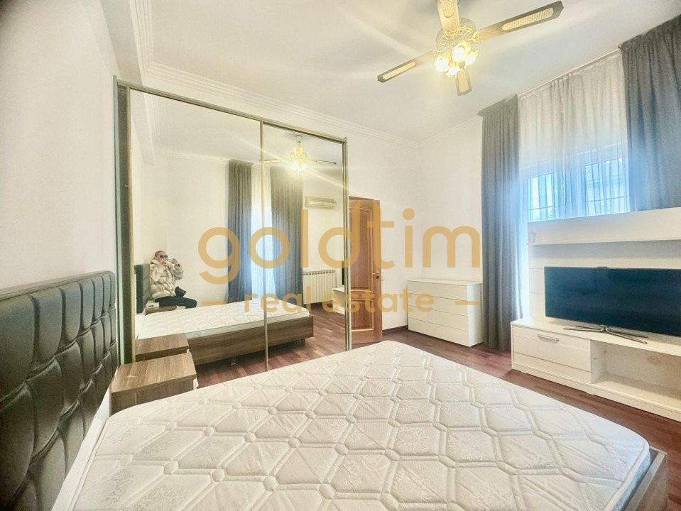 VILA INDIVIDUALA/PISCINA/PRETABIL GRĂDINIȚĂ/BIROU