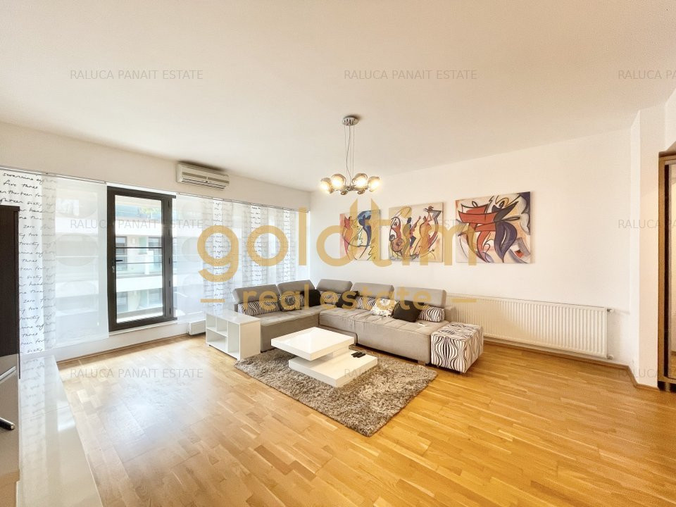 NOU/SUPERB/ SCOALA AMERICANA