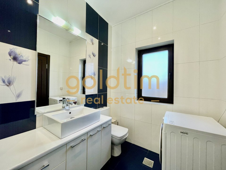 VILA INDIVIDUALA/ SPATII GENEROASE/ PARCARI/ CURTE MATURA