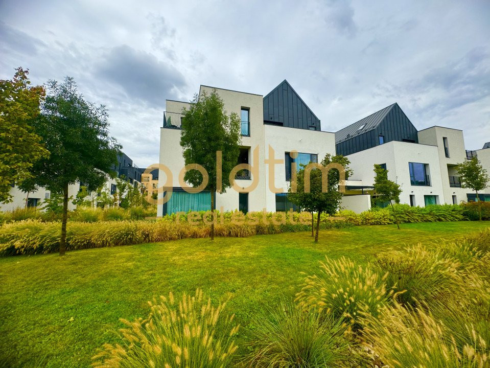 NOU/ SUPERB/ LUMINOS/ SPATII DEPOZITARE