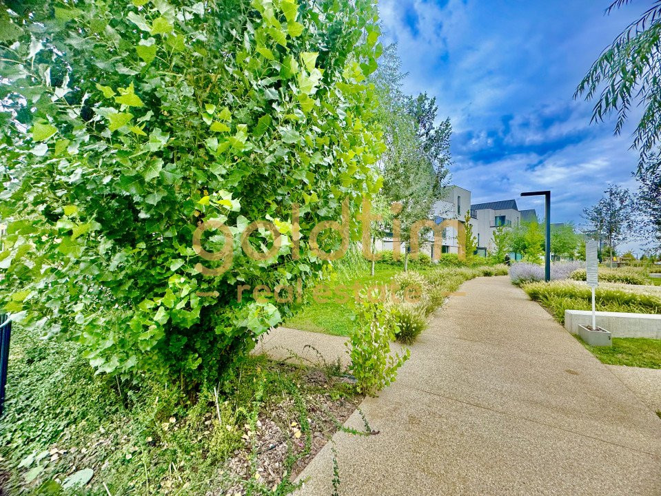 NOU/ SUPERB/ LUMINOS/ SPATII DEPOZITARE