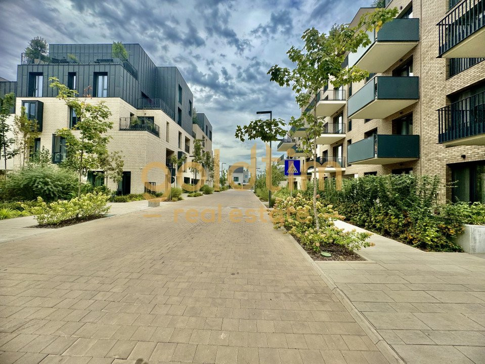 NOU/ SUPERB/ LUMINOS/ SPATII DEPOZITARE