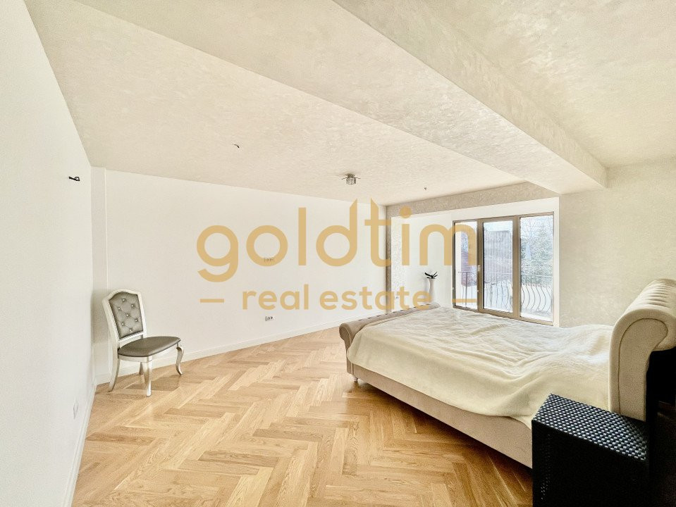 RENOVATA COMPLET/ PISCINA/ FINISAJE DEOSEBITE/ GARAJ