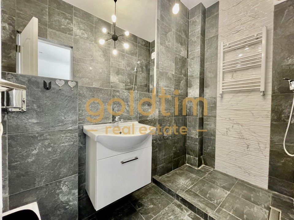 SUPERB/ UNIC/ TERASA 80 MP/ PARCARE/ MENTENANTA INCLUSA