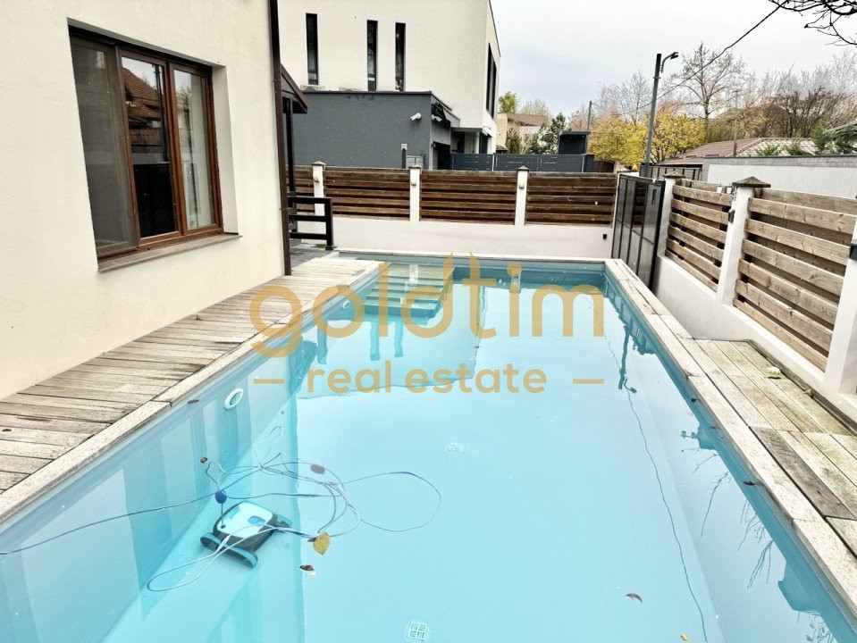 VILA 8 CAMERE/PISCINA INCALZITA/CURTE/GARAJ/IANCU NICOLAE