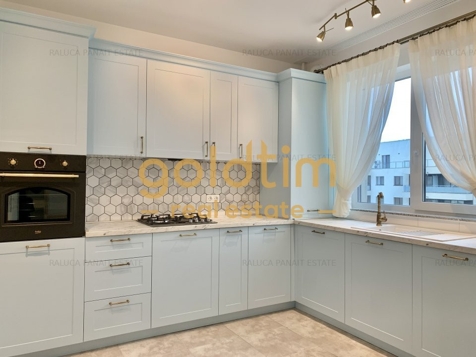 NEW/LUXURY DRSIGN/FIRST RENT/ PARKING