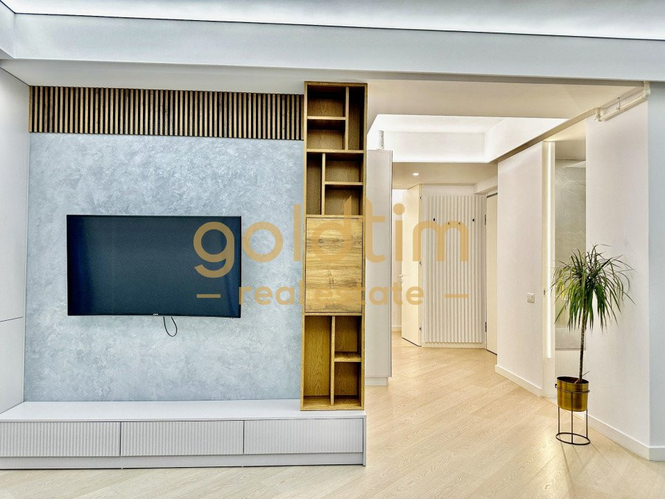 PRIMA INCHIRIERE/CORTINA NORTH/PARCARE/SPATII DEPOZITARE 