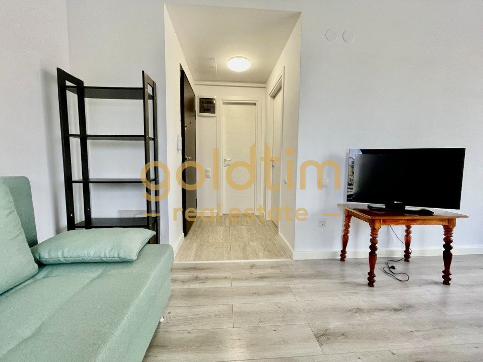 COSMOPOLIS/PARTIAL MOBILATA/ NOU 