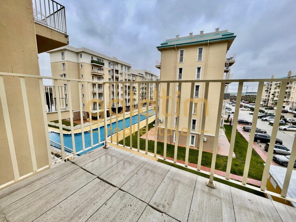 COSMOPOLIS/PARTIAL MOBILATA/ NOU 