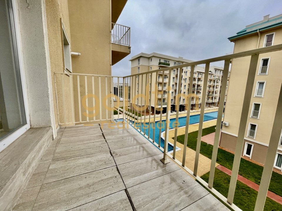 COSMOPOLIS/PARTIAL MOBILATA/ NOU 