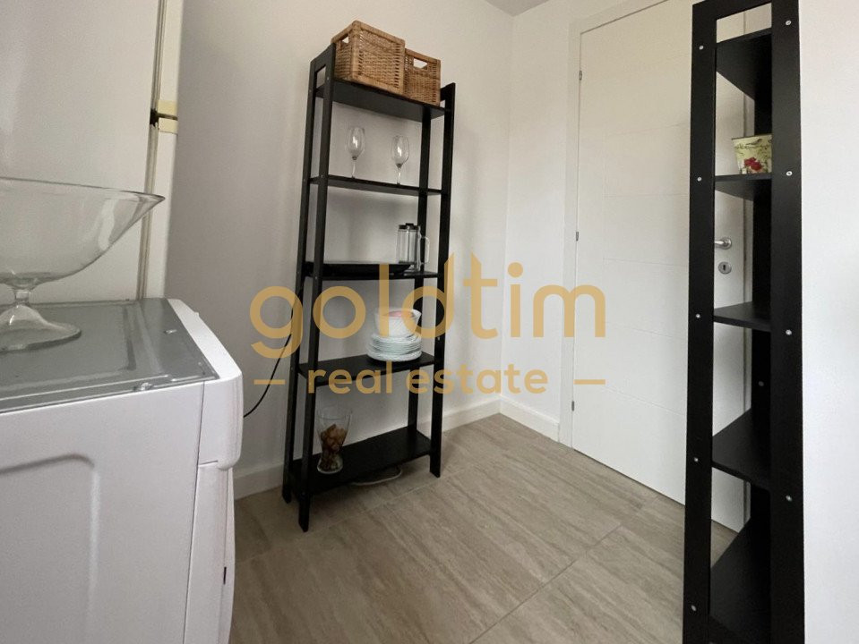 COSMOPOLIS/PARTIAL MOBILATA/ NOU 