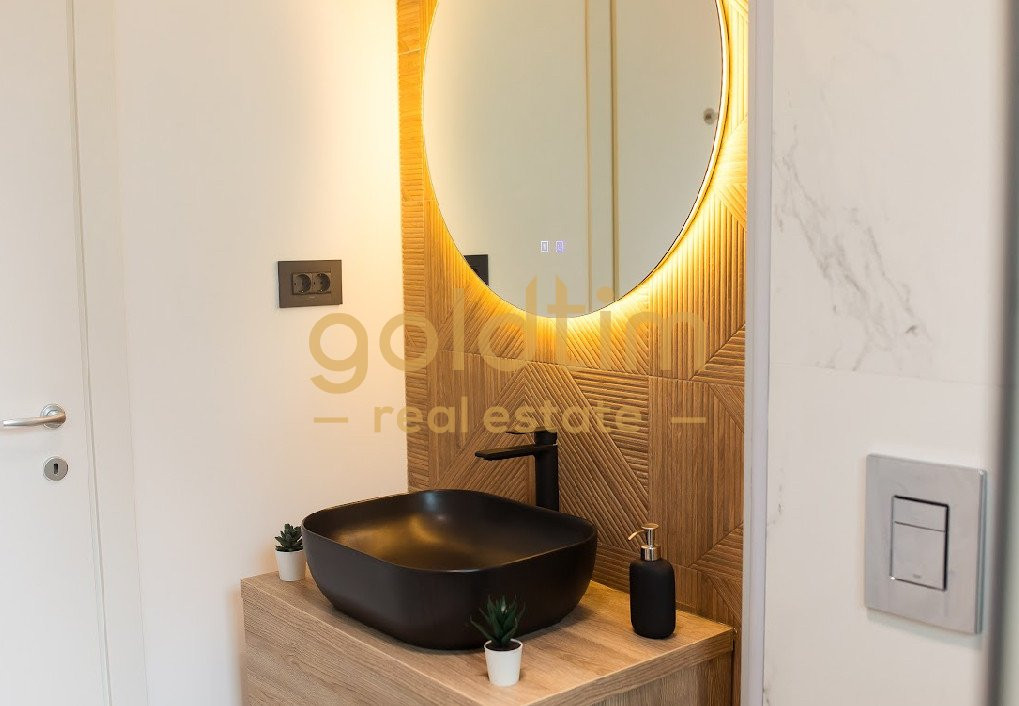 APARTAMENT LUX/COMPLET MOBILAT SI UTILAT/GATA DE MUTAT/IANCU NICOLAE