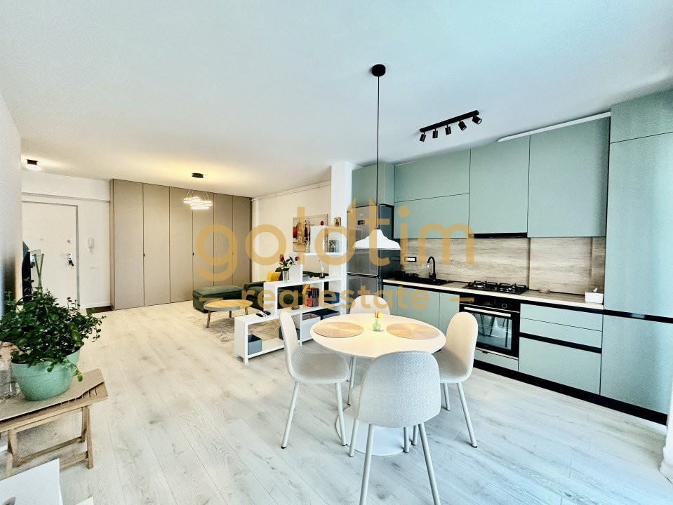 COMPLET NOU/SUPERB /PRIMA INCHIRIERE /PIPERA 