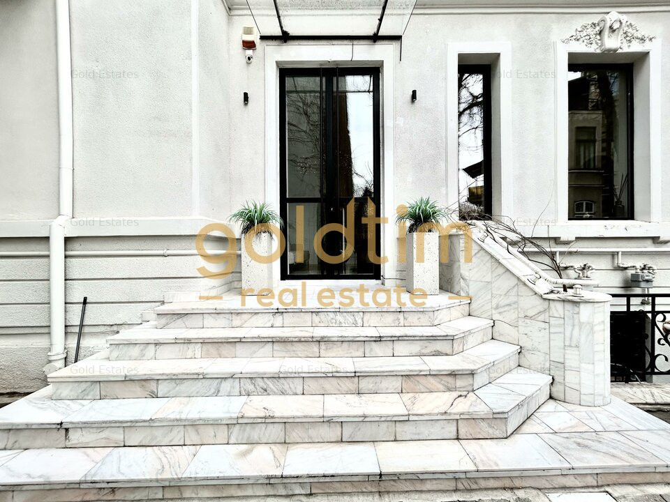 VILA STIL ECLECTIC SUPERBISIMA/RENOVATA/FINISJAE SI DOTARI PREMIUM/ARMENEASCA