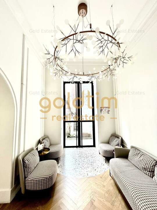 VILA STIL ECLECTIC SUPERBISIMA/RENOVATA/FINISJAE SI DOTARI PREMIUM/ARMENEASCA