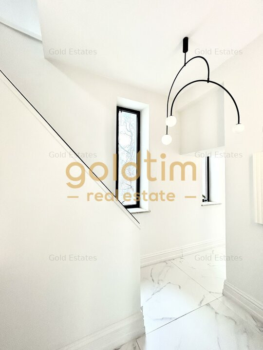 VILA STIL ECLECTIC SUPERBISIMA/RENOVATA/FINISJAE SI DOTARI PREMIUM/ARMENEASCA