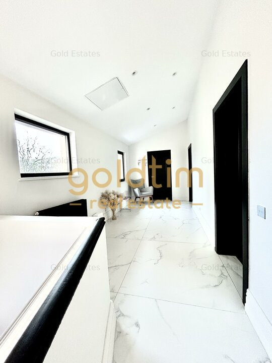 VILA STIL ECLECTIC SUPERBISIMA/RENOVATA/FINISJAE SI DOTARI PREMIUM/ARMENEASCA