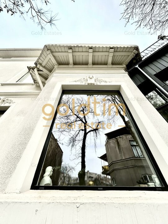 VILA STIL ECLECTIC SUPERBISIMA/RENOVATA/FINISJAE SI DOTARI PREMIUM/ARMENEASCA