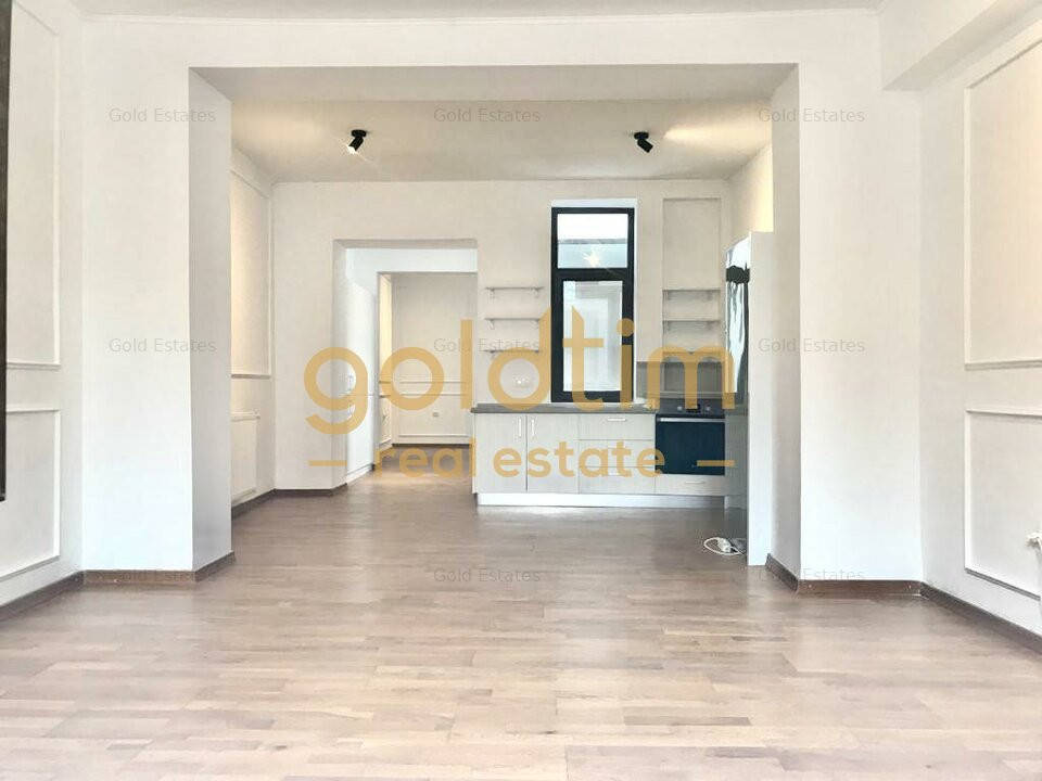 VILA SUPERBA 8 CAMERE/CURTE 100MP/SOS.KISELEFF -BD.AVIATORILOR