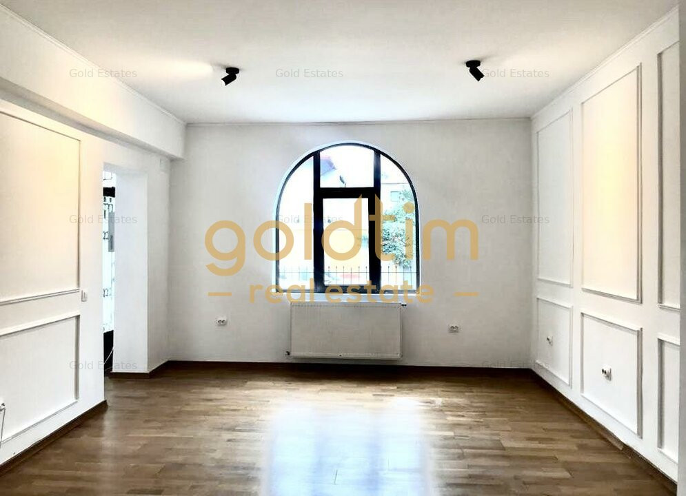 VILA SUPERBA 8 CAMERE/CURTE 100MP/SOS.KISELEFF -BD.AVIATORILOR