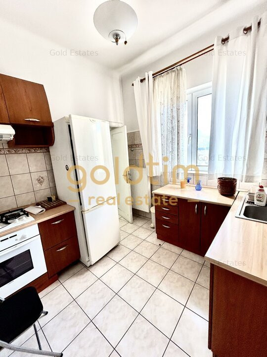 VILA INTERBELICA RENOVATA/TEREN 520MP/GARAJ/MARRIOTT-PALATUL  PARLAMENTULUI