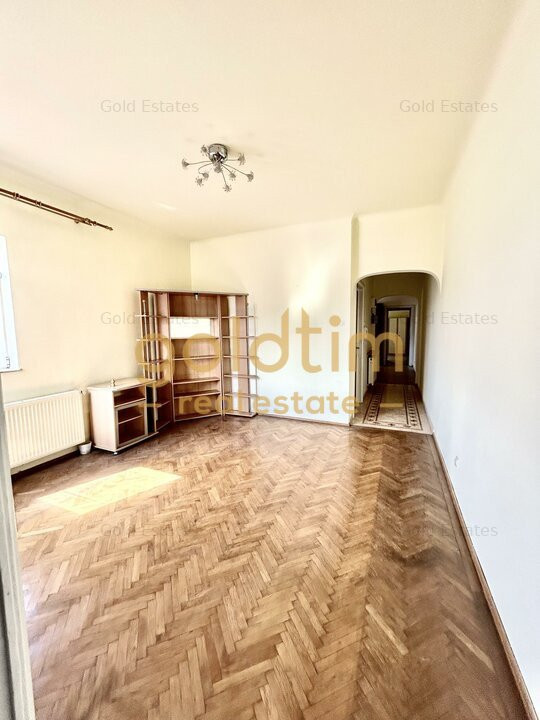 VILA INTERBELICA RENOVATA/TEREN 520MP/GARAJ/MARRIOTT-PALATUL  PARLAMENTULUI