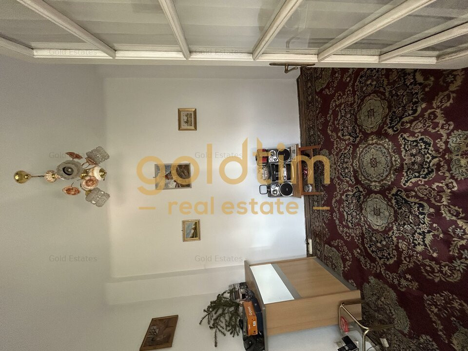 VILA INTERBELICA RENOVATA/TEREN 520MP/GARAJ/MARRIOTT-PALATUL  PARLAMENTULUI