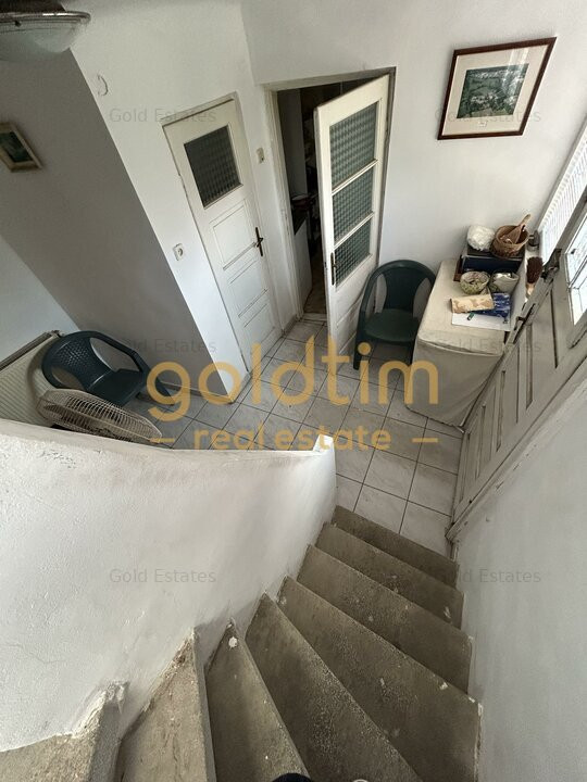 VILA INTERBELICA RENOVATA/TEREN 520MP/GARAJ/MARRIOTT-PALATUL  PARLAMENTULUI