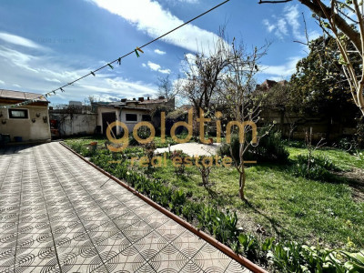 VILA INTERBELICA RENOVATA/TEREN 520MP/GARAJ/MARRIOTT-PALATUL  PARLAMENTULUI