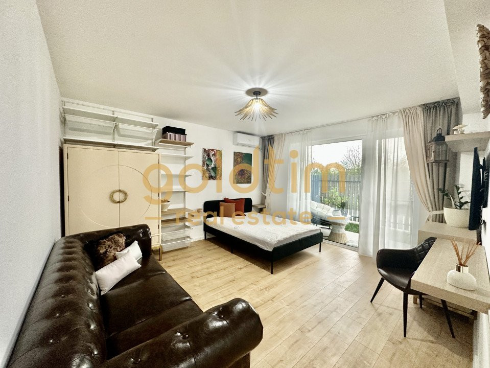 STUDIO SUPERB/CURTE/PARCARE INCLUSA /TERASA GENEROASA